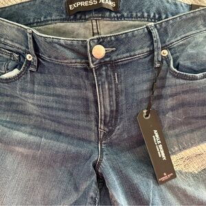 Express Women's Classic Blue Ankle Jeans size 12